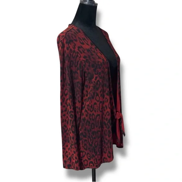 Chico’s (size 1) Bold Red Animal Print Tie Front Lightweight Cardigan Sweater - Picture 3 of 16